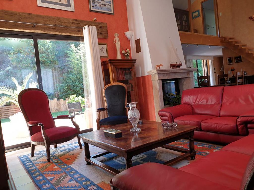 Achat maison à vendre 3 chambres 240 m² - Amélie-les-Bains-Palalda