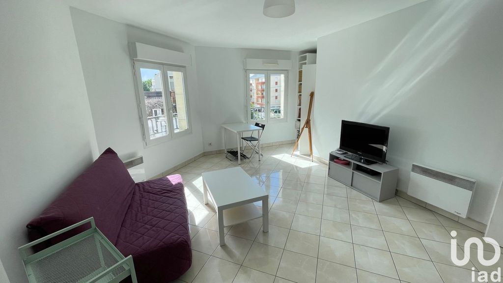 Achat appartement à vendre 2 pièces 43 m² - Saint-Fargeau-Ponthierry