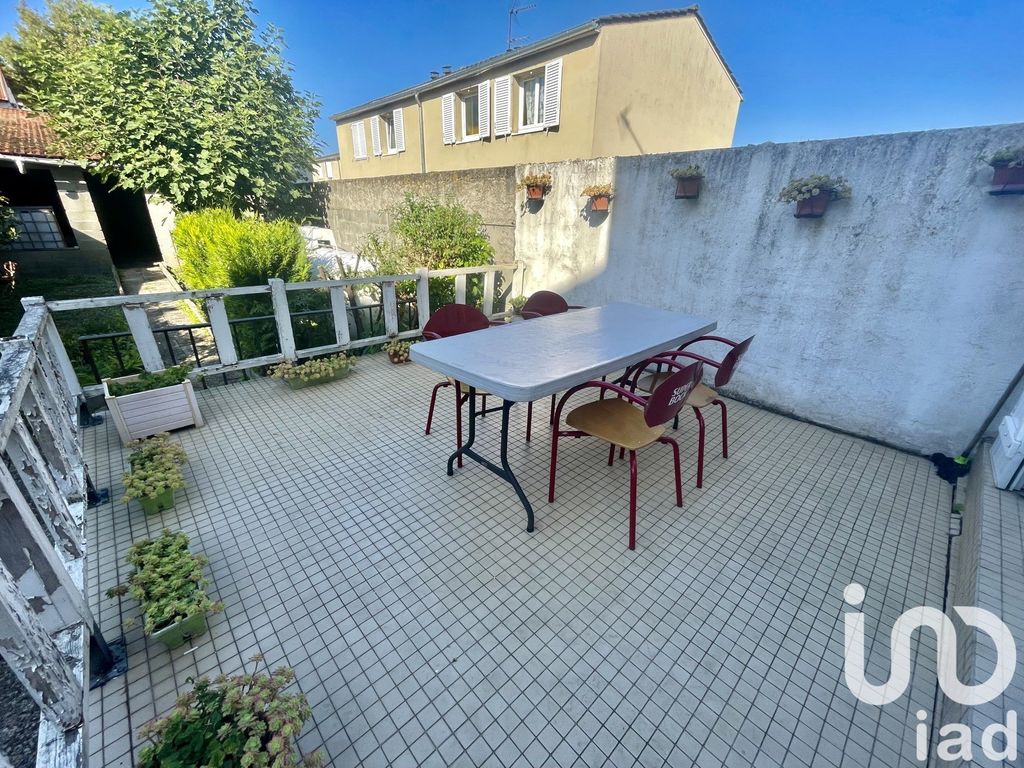 Achat maison à vendre 4 chambres 76 m² - Argenteuil