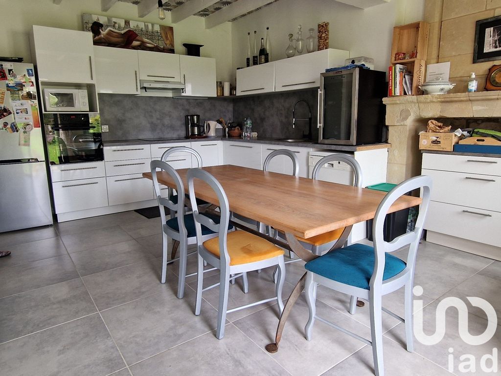 Achat maison à vendre 3 chambres 100 m² - Saint-Macaire-du-Bois