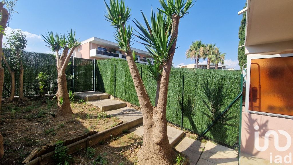 Achat appartement 1 pièce(s) Villeneuve-Loubet