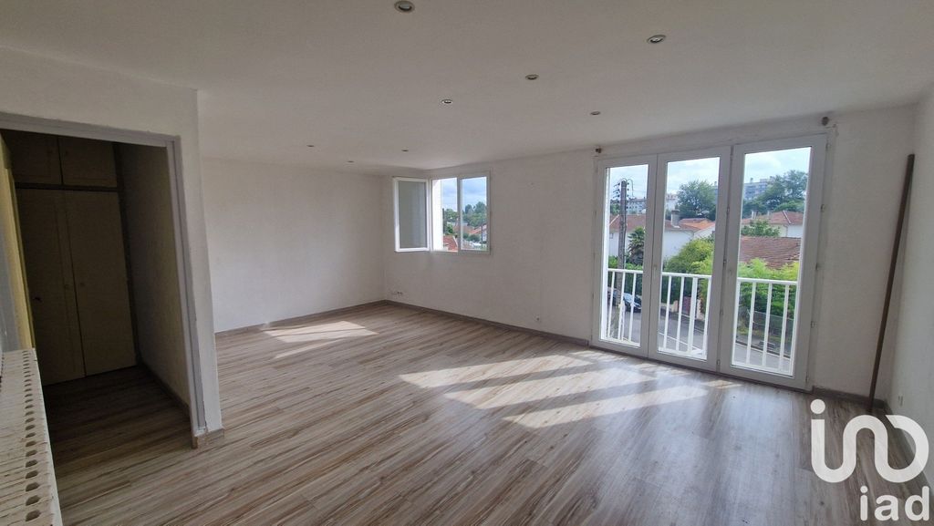 Achat appartement à vendre 2 pièces 53 m² - Tarbes