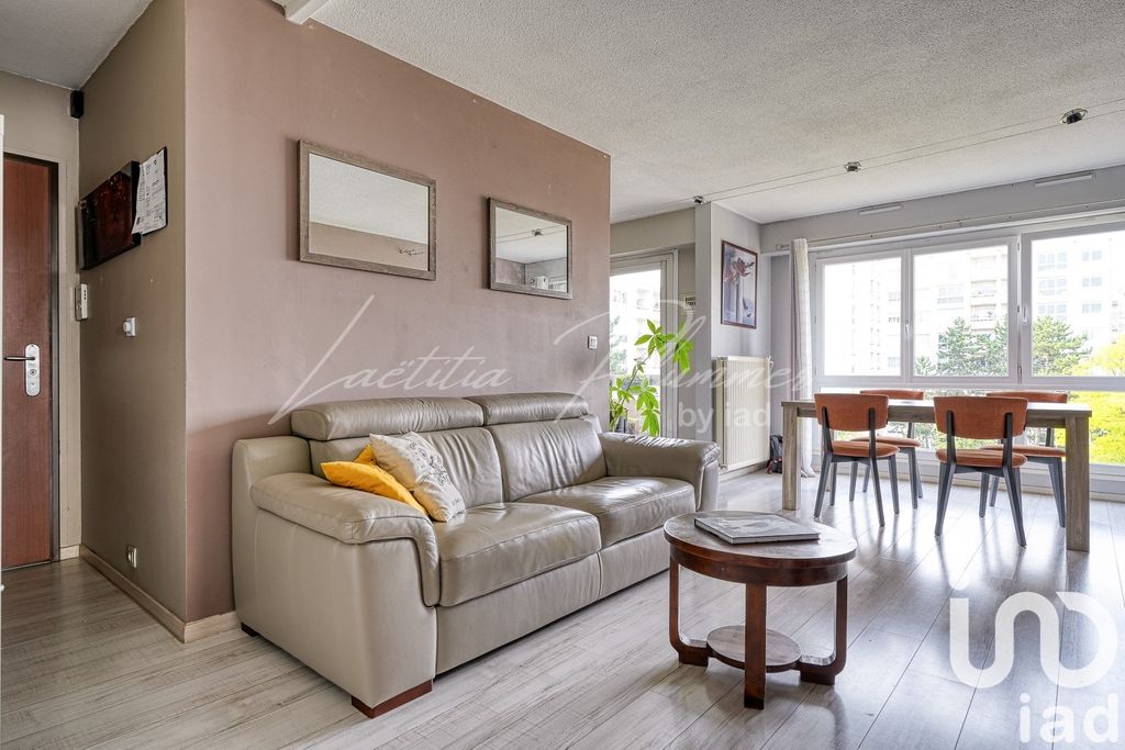 Achat appartement à vendre 4 pièces 81 m² - Chatou