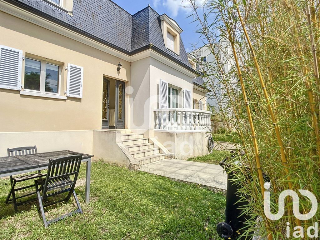 Achat maison à vendre 5 chambres 170 m² - Saint-Maur-des-Fossés