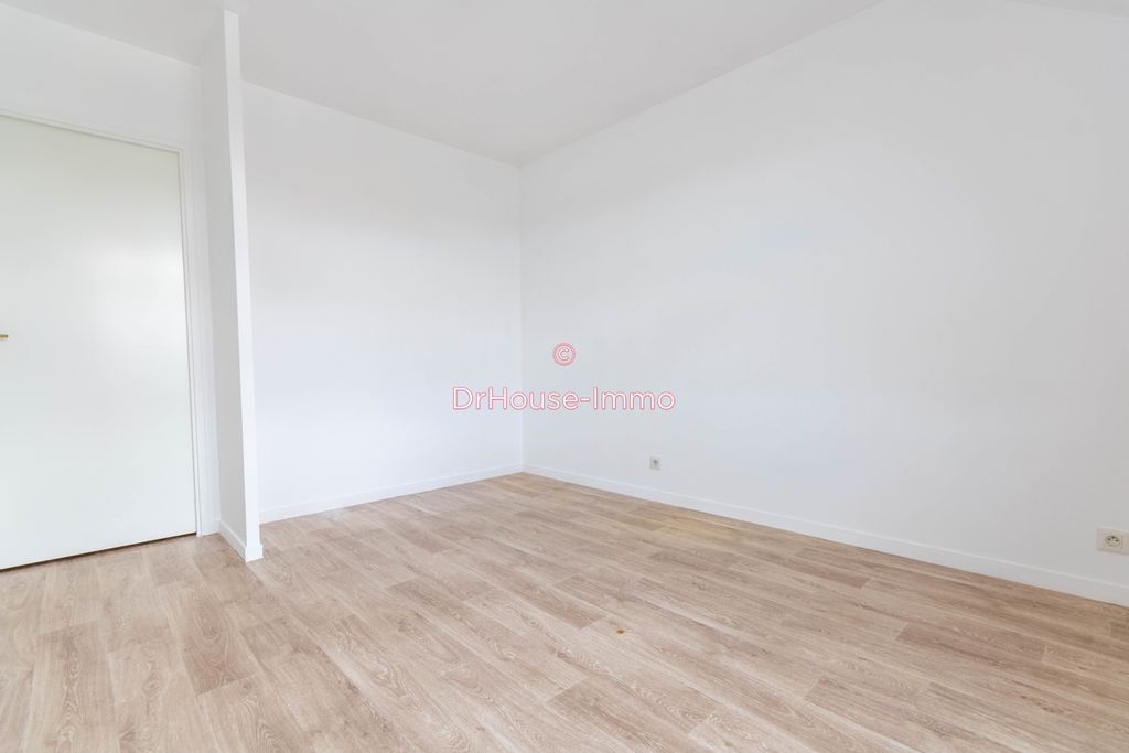 Achat appartement à vendre 2 pièces 47 m² - Mantes-la-Ville