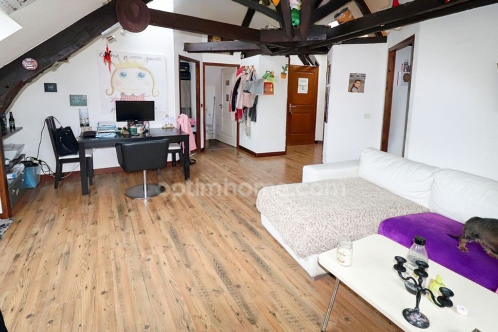 Achat appartement à vendre 3 pièces 41 m² - Saint-Étienne-de-Saint-Geoirs