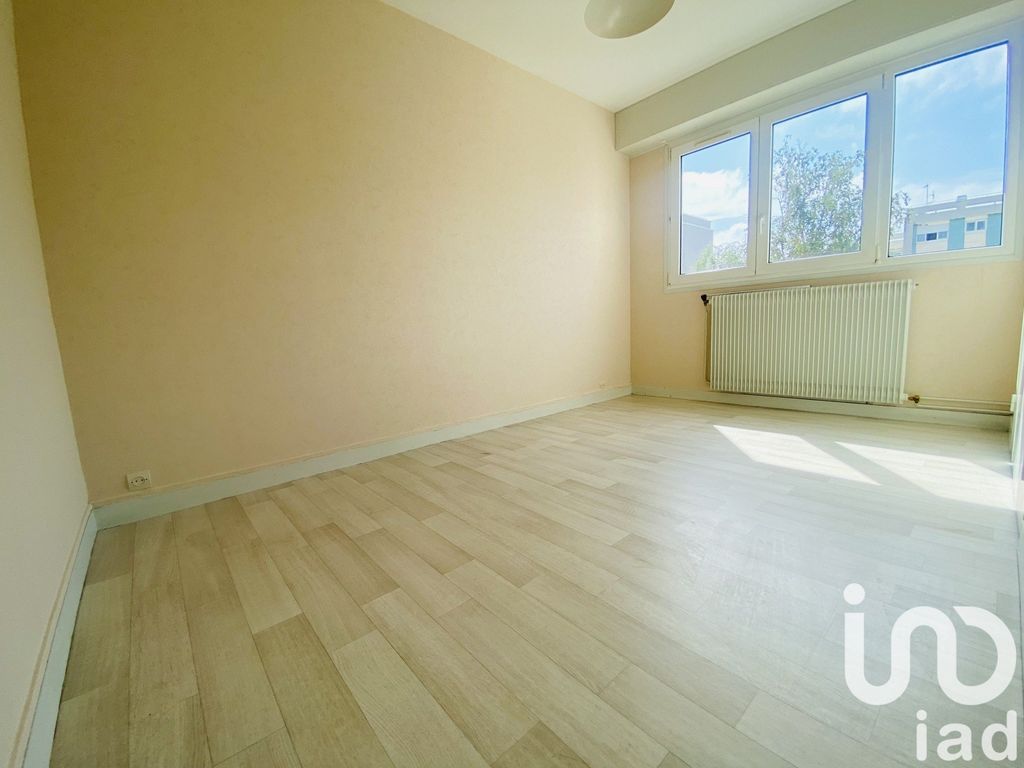 Achat appartement à vendre 3 pièces 65 m² - Saint-Benoît