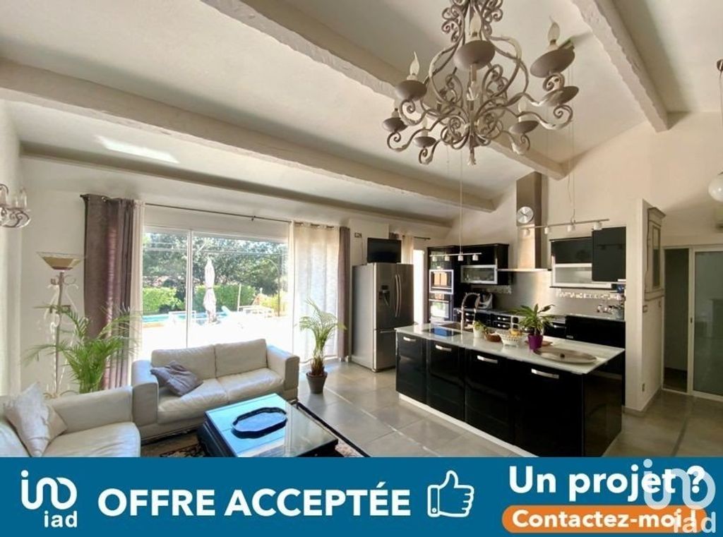 Achat maison à vendre 5 chambres 197 m² - Pourrières