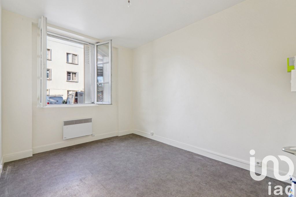 Achat studio à vendre 26 m² - Ivry-sur-Seine