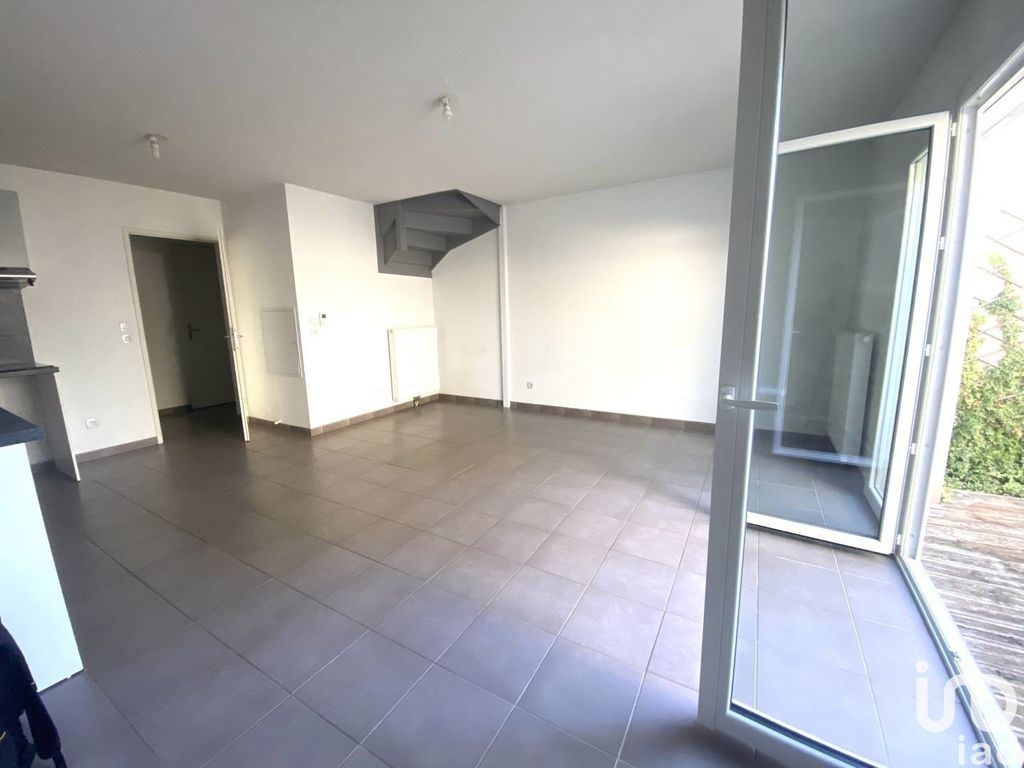 Achat maison à vendre 2 chambres 63 m² - Artigues-près-Bordeaux