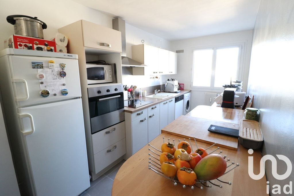 Achat appartement à vendre 3 pièces 66 m² - Clermont-Ferrand