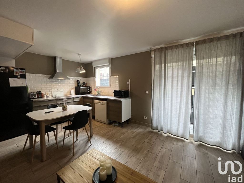 Achat appartement à vendre 3 pièces 61 m² - Moisselles