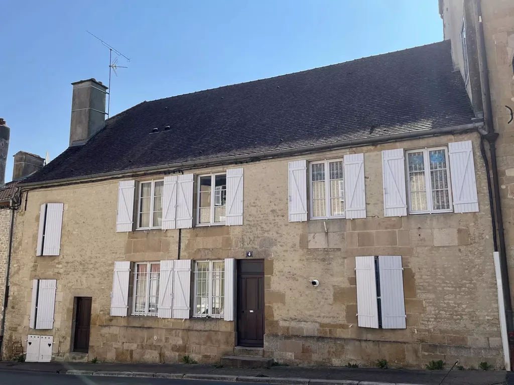 Achat appartement à vendre 7 pièces 268 m² - Langres