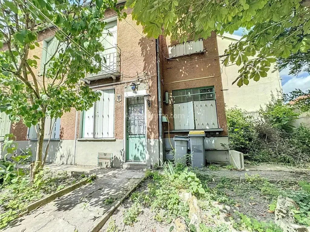 Achat maison à vendre 2 chambres 65 m² - Reims