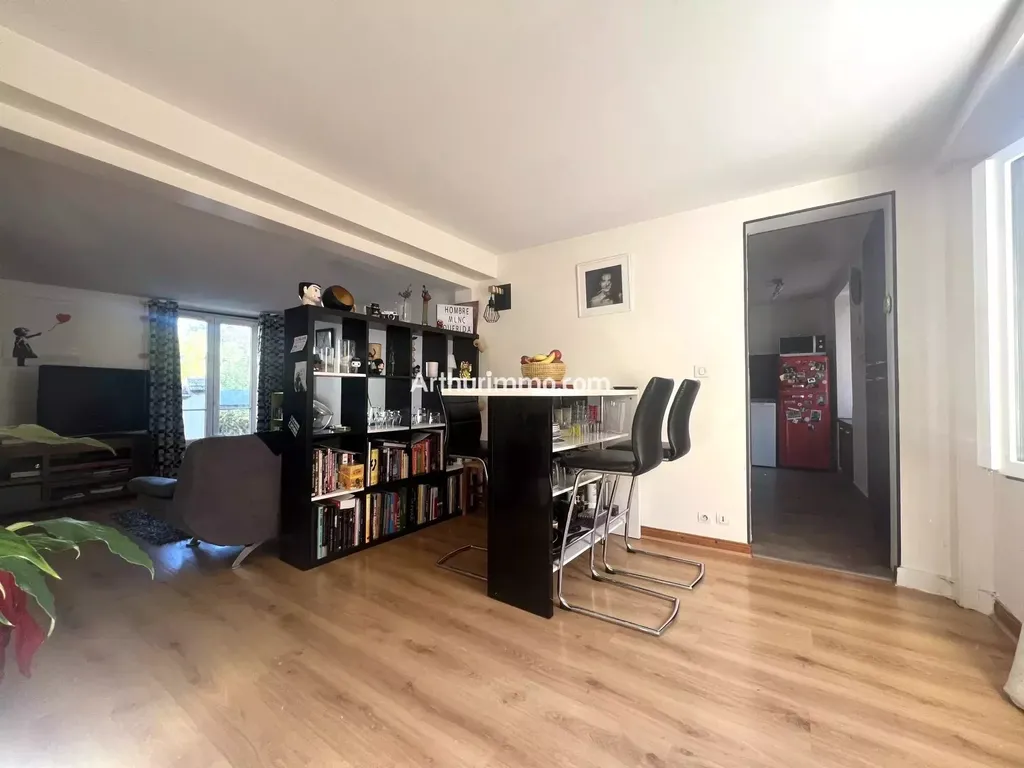 Achat appartement à vendre 4 pièces 65 m² - Sucy-en-Brie