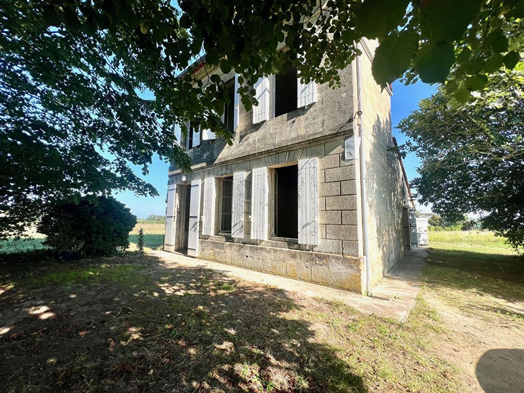 Achat maison à vendre 2 chambres 108 m² - Saint-Émilion