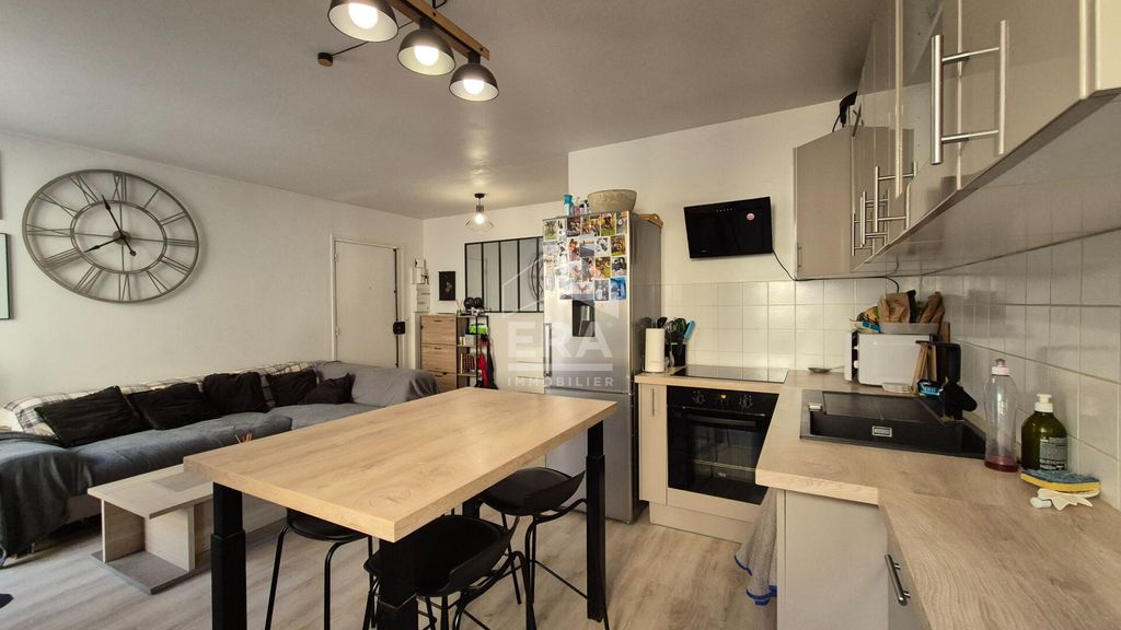 Achat appartement à vendre 2 pièces 41 m² - Brie-Comte-Robert