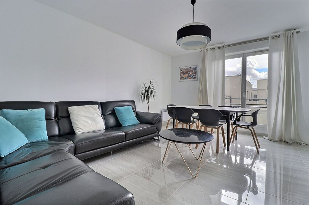 Achat appartement à vendre 3 pièces 64 m² - Saint-Denis