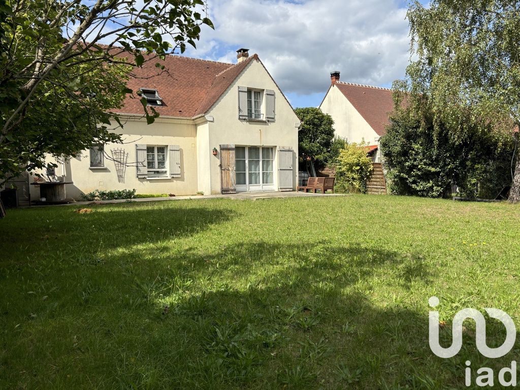 Achat maison à vendre 4 chambres 140 m² - Pontarmé