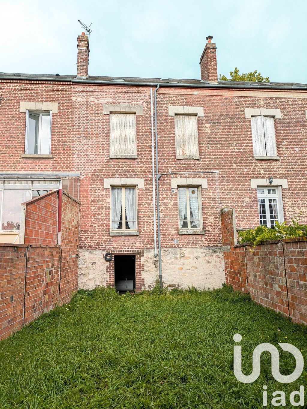 Achat maison à vendre 4 chambres 110 m² - Soissons