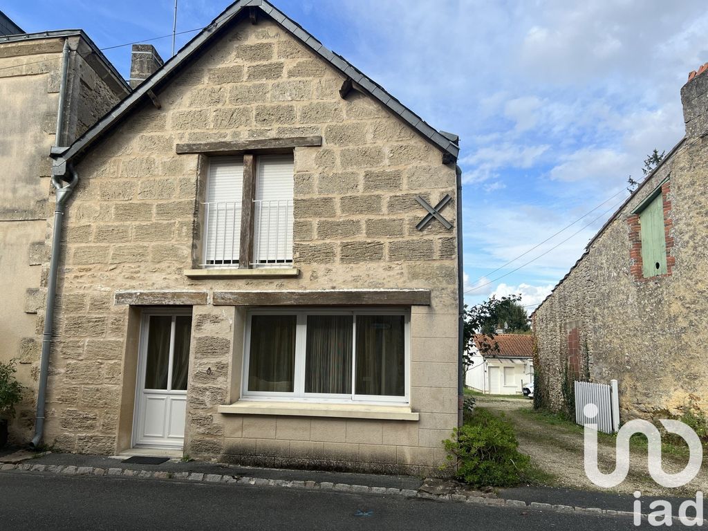 Achat maison à vendre 6 chambres 152 m² - Lys-Haut-Layon