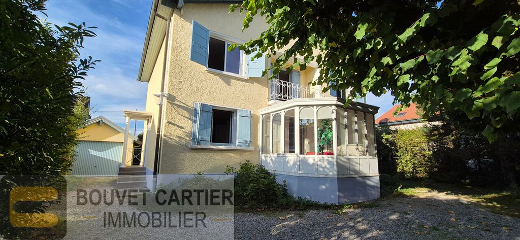 Achat maison à vendre 3 chambres 160 m² - Ambilly