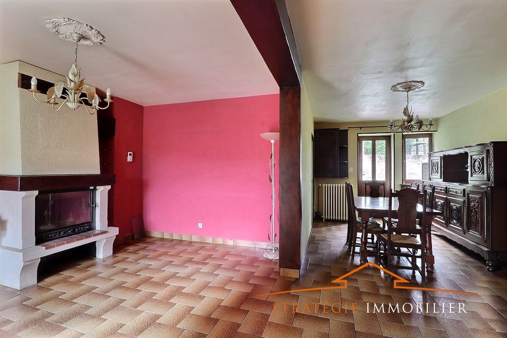 Achat maison à vendre 3 chambres 87 m² - Charrecey