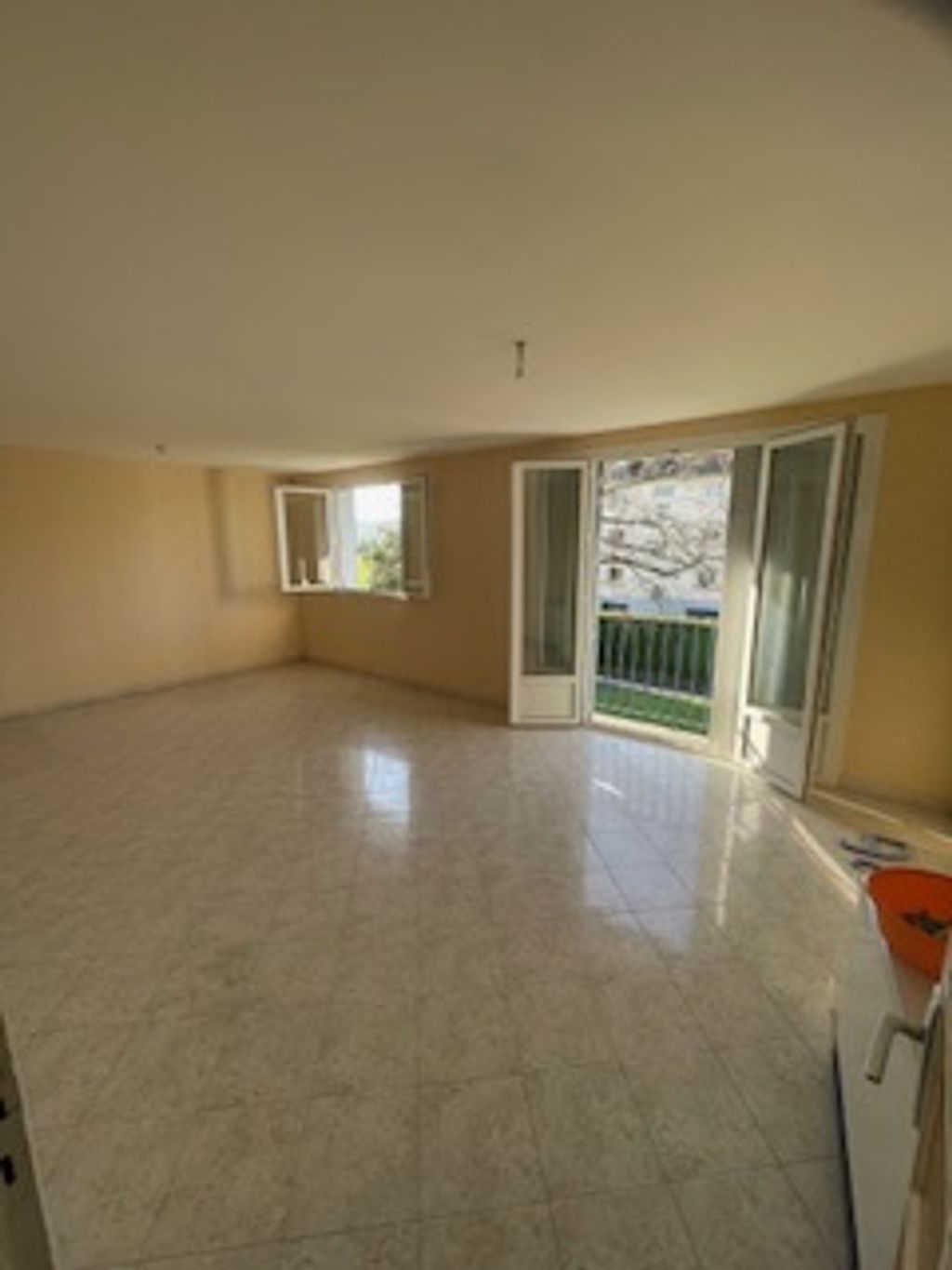 Achat appartement à vendre 2 pièces 55 m² - Pontacq