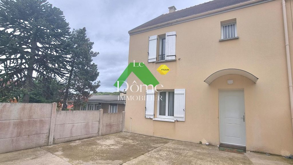 Achat maison à vendre 3 chambres 76 m² - Chambly