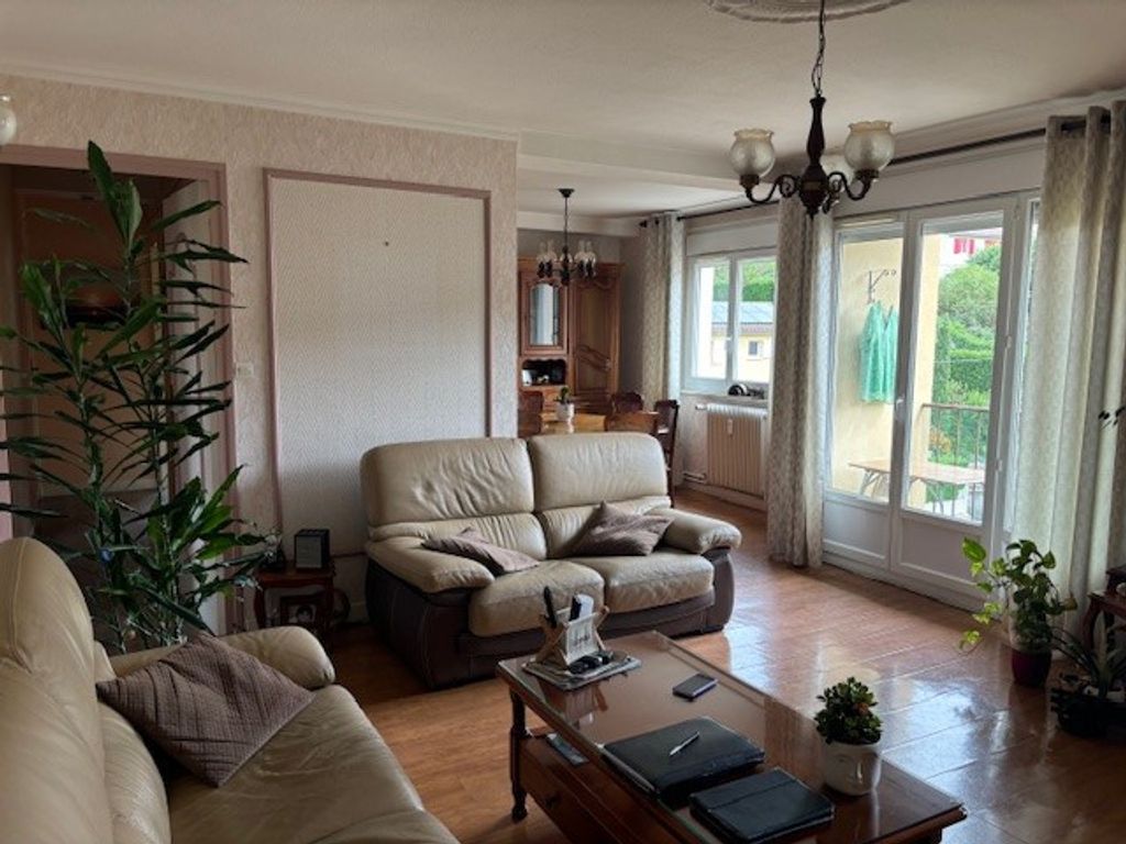 Achat appartement à vendre 5 pièces 89 m² - Tarare