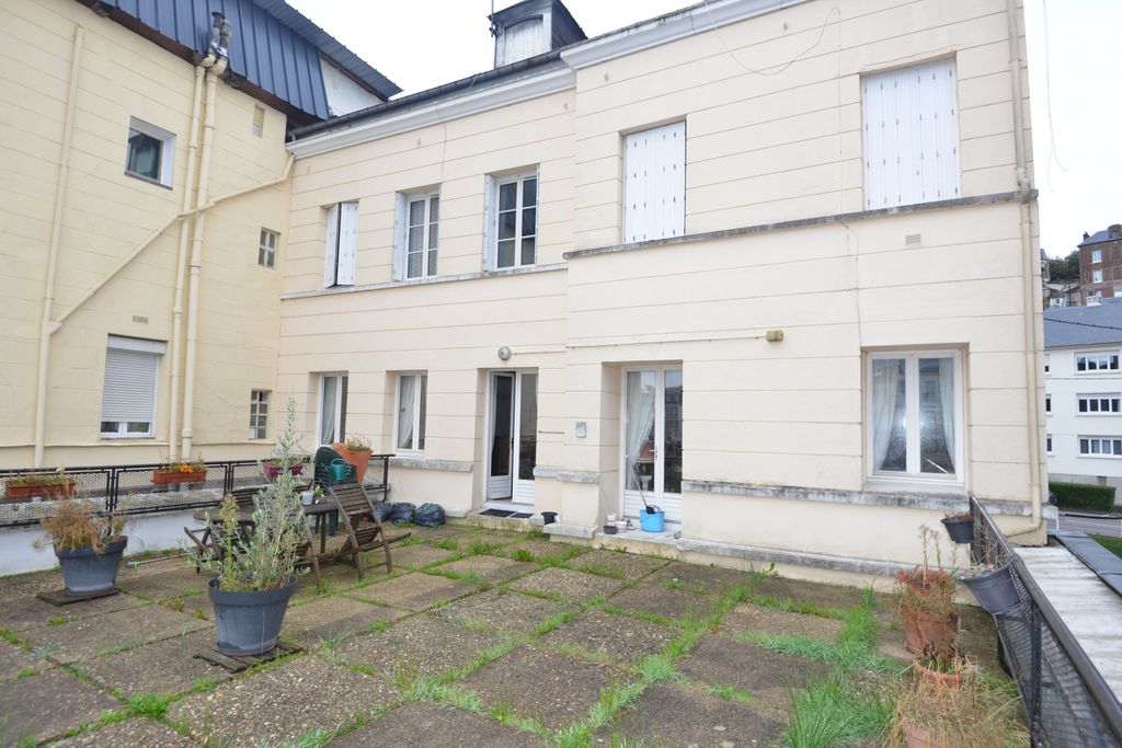 Achat appartement à vendre 5 pièces 126 m² - Bolbec