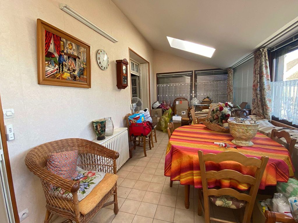 Achat maison à vendre 2 chambres 116 m² - Connerré