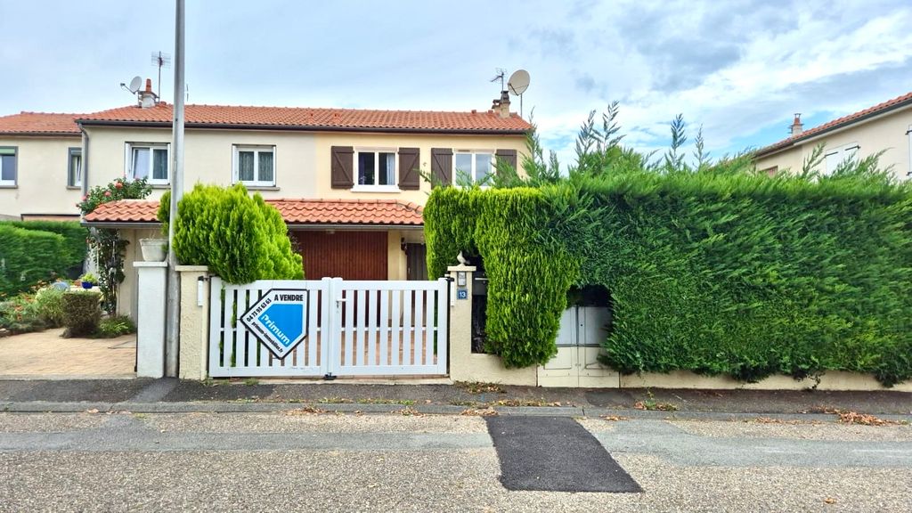 Achat maison à vendre 3 chambres 77 m² - Cournon-d'Auvergne