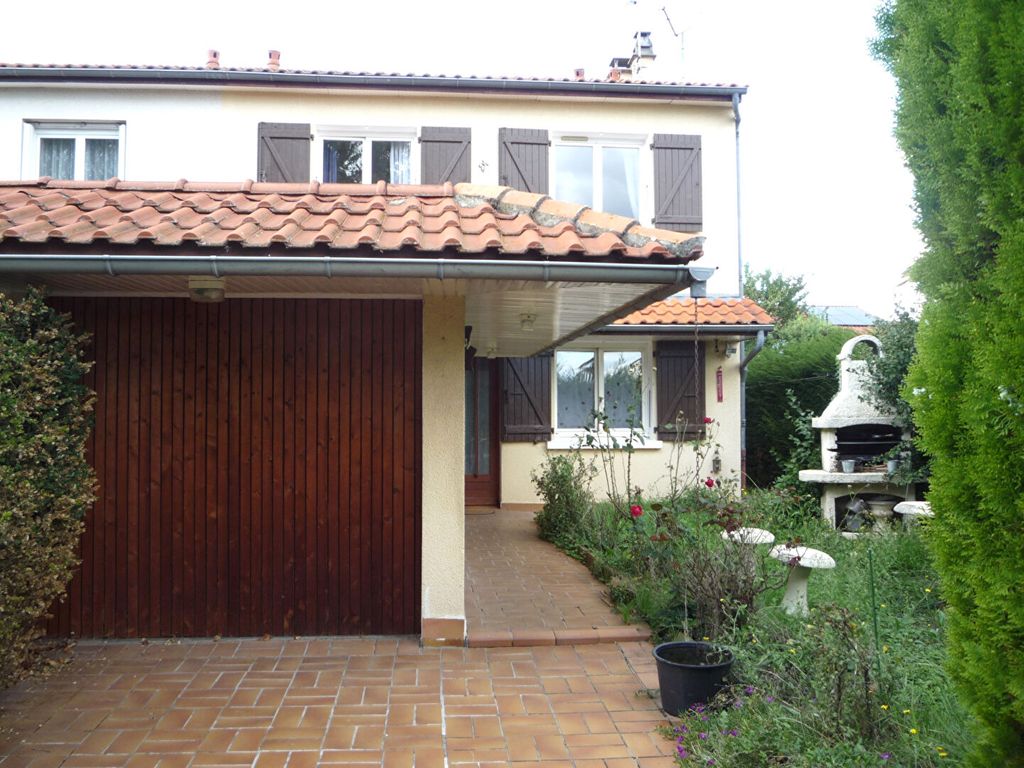 Achat maison à vendre 3 chambres 77 m² - Cournon-d'Auvergne