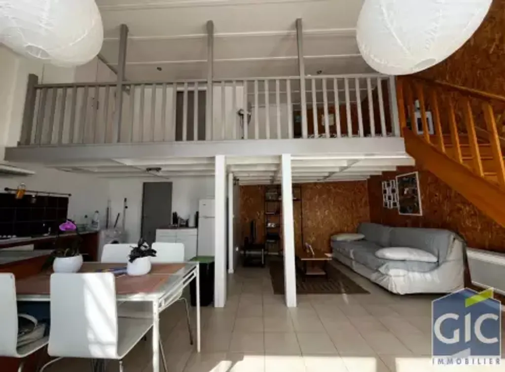 Achat loft à vendre 2 pièces 54 m² - Caen