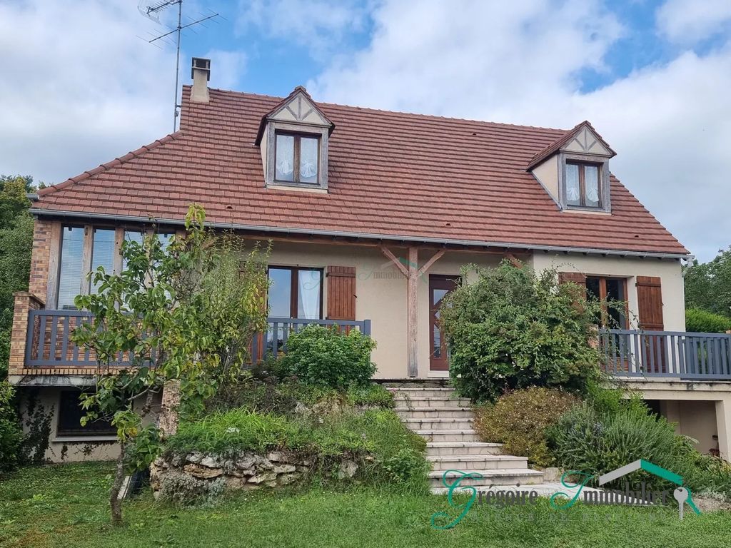 Achat maison à vendre 4 chambres 133 m² - Montigny-sur-Loing