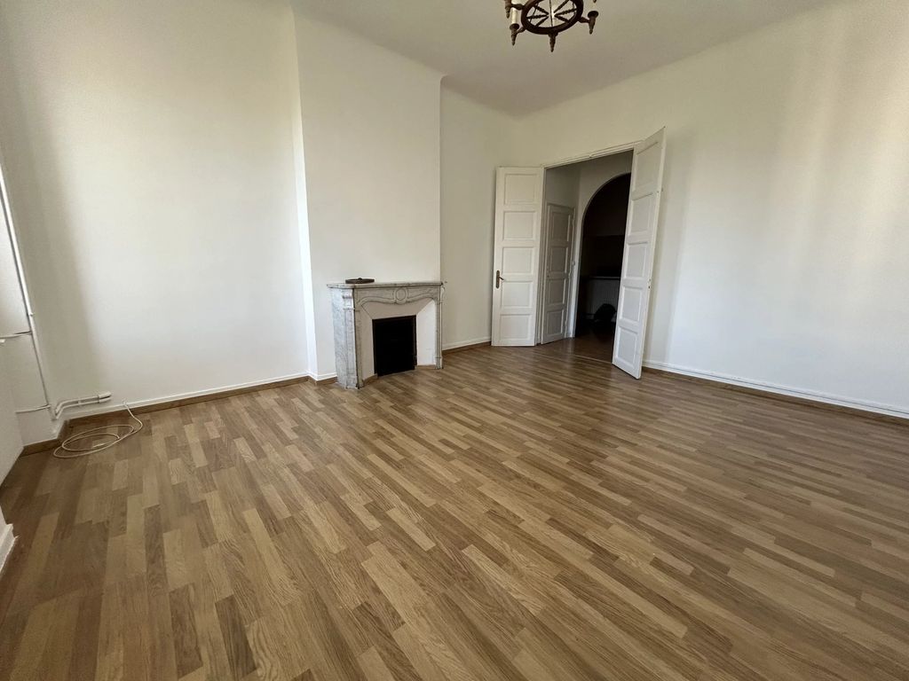 Achat appartement à vendre 6 pièces 185 m² - Marseille 8ème arrondissement