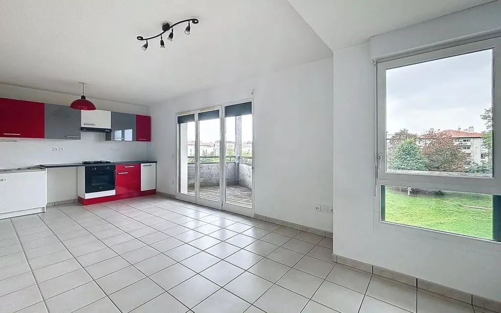 Achat appartement à vendre 3 pièces 57 m² - Bayonne