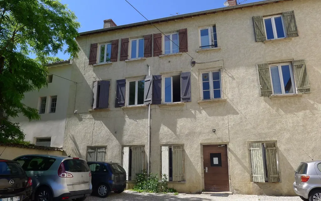 Achat appartement à vendre 2 pièces 53 m² - Saint-Genis-Laval