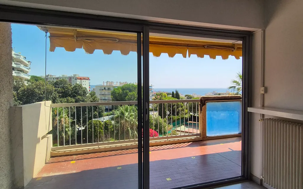 Achat appartement à vendre 2 pièces 43 m² - Nice