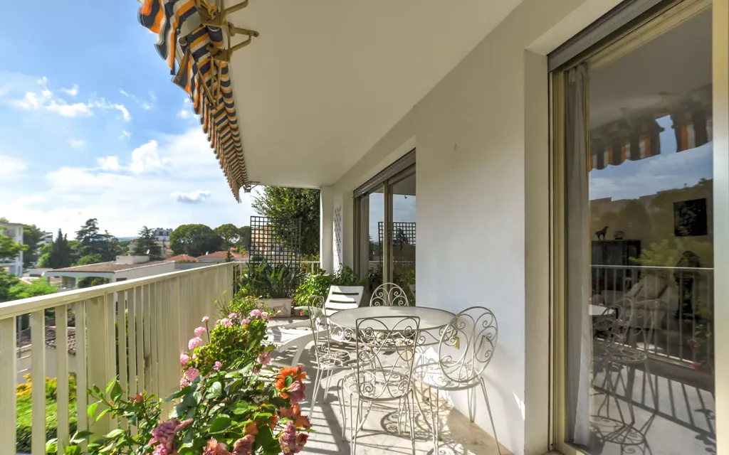 Achat appartement à vendre 3 pièces 110 m² - Cannes