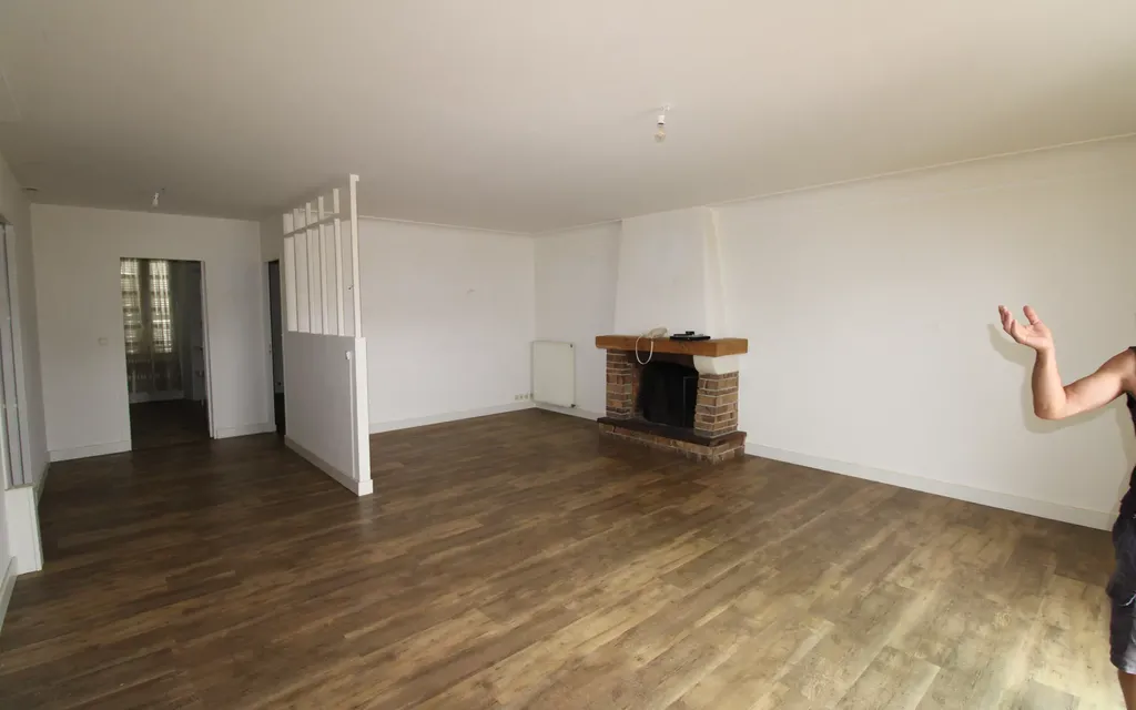 Achat appartement à vendre 4 pièces 145 m² - Saujon