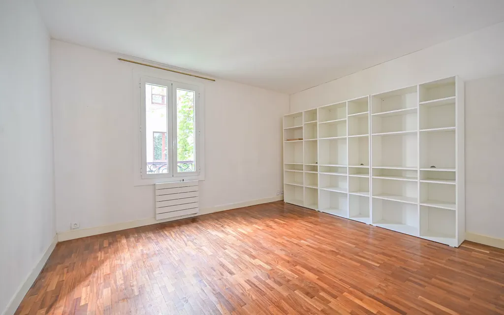 Achat appartement à vendre 5 pièces 83 m² - Paris 10ème arrondissement