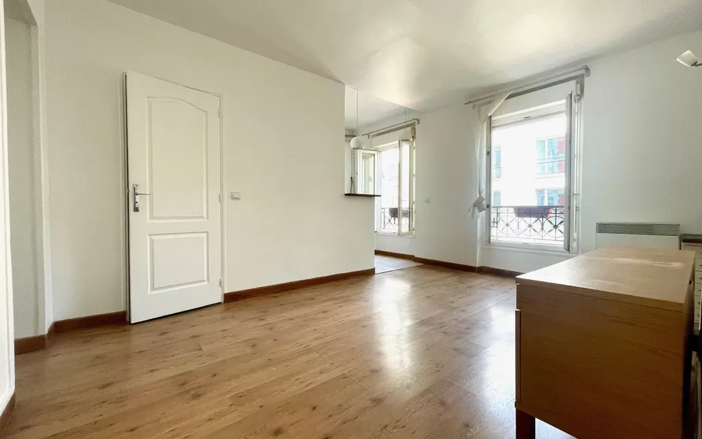 Achat appartement à vendre 2 pièces 38 m² - Paris 19ème arrondissement