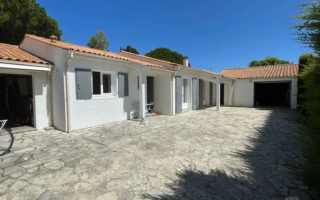 Achat maison à vendre 3 chambres 92 m² - Saint-Georges-d'Oléron