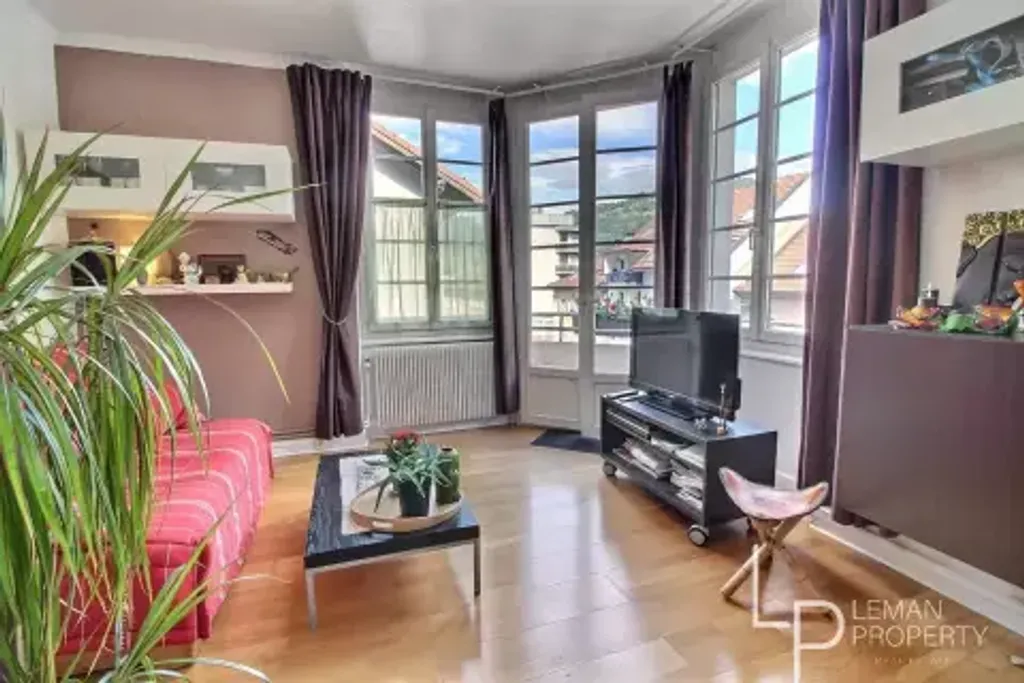 Achat appartement à vendre 2 pièces 45 m² - Cluses