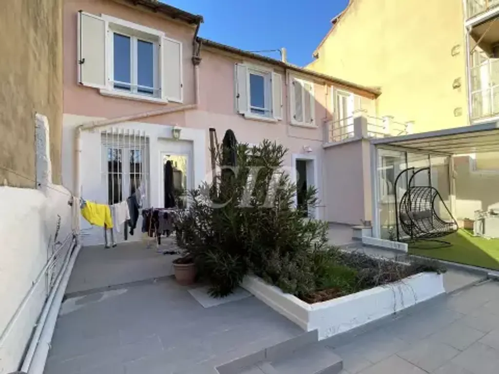 Achat maison à vendre 5 chambres 135 m² - Aix-en-Provence