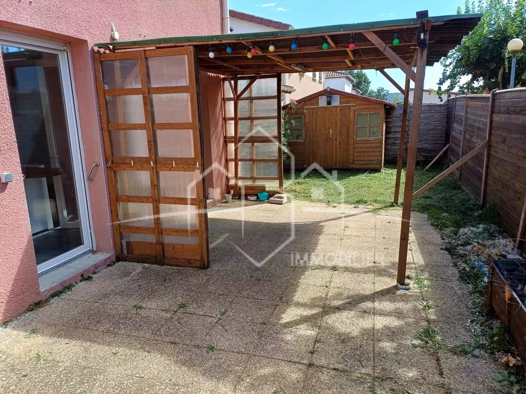 Achat appartement à vendre 3 pièces 61 m² - Lapeyrouse-Mornay