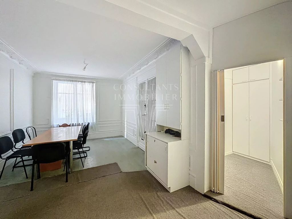 Achat studio à vendre 31 m² - Paris 15ème arrondissement