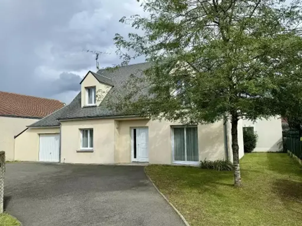 Achat maison à vendre 4 chambres 122 m² - Olivet